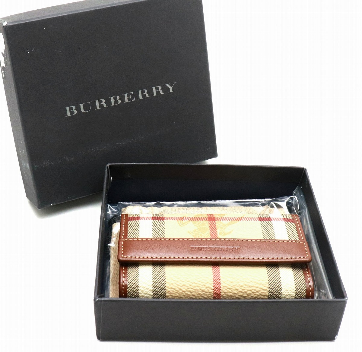 楽天市場】【未使用品】BURBERRY バーバリー キーケース 6連キーケース