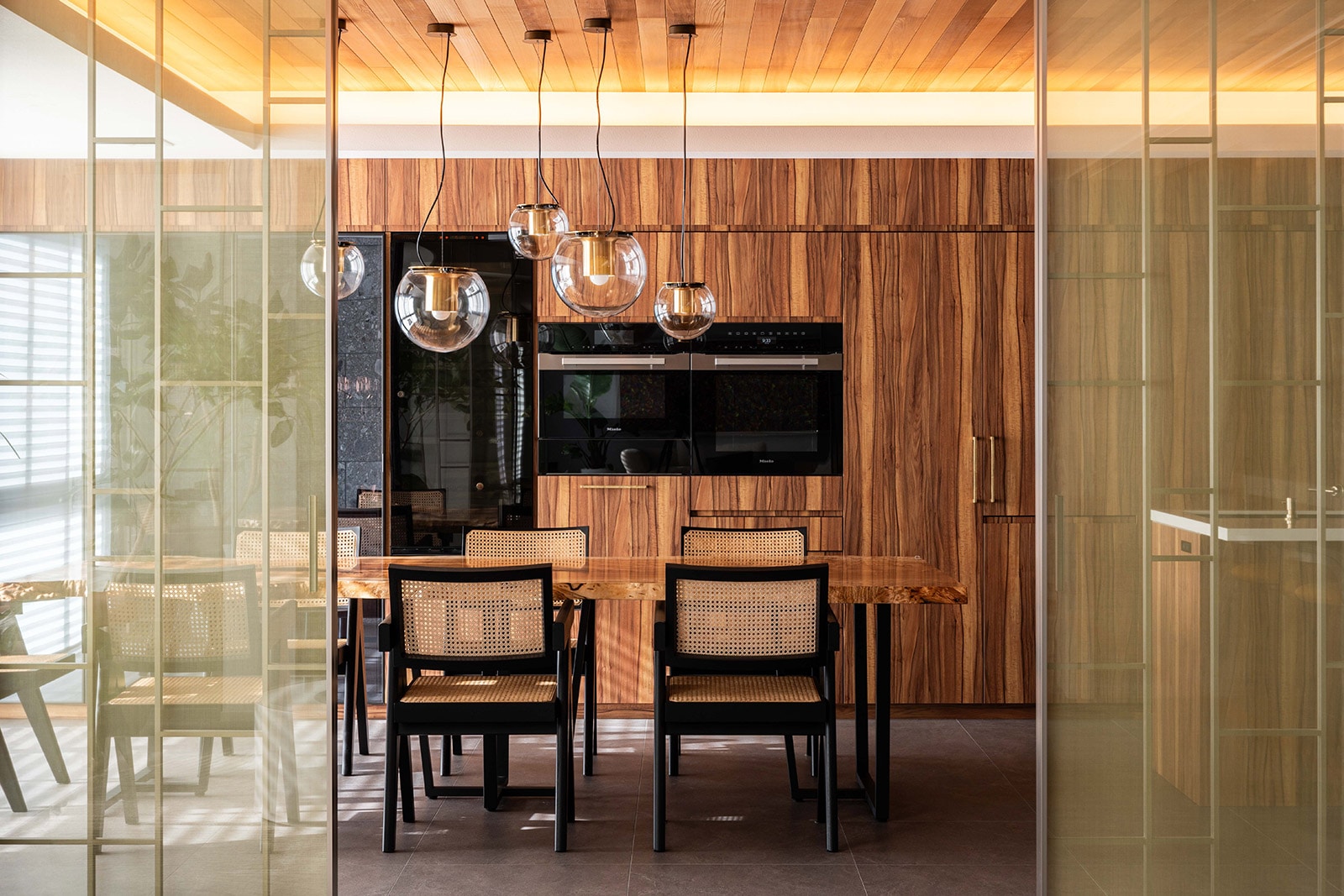 個人邸- 納品事例 | カッシーナ・イクスシー