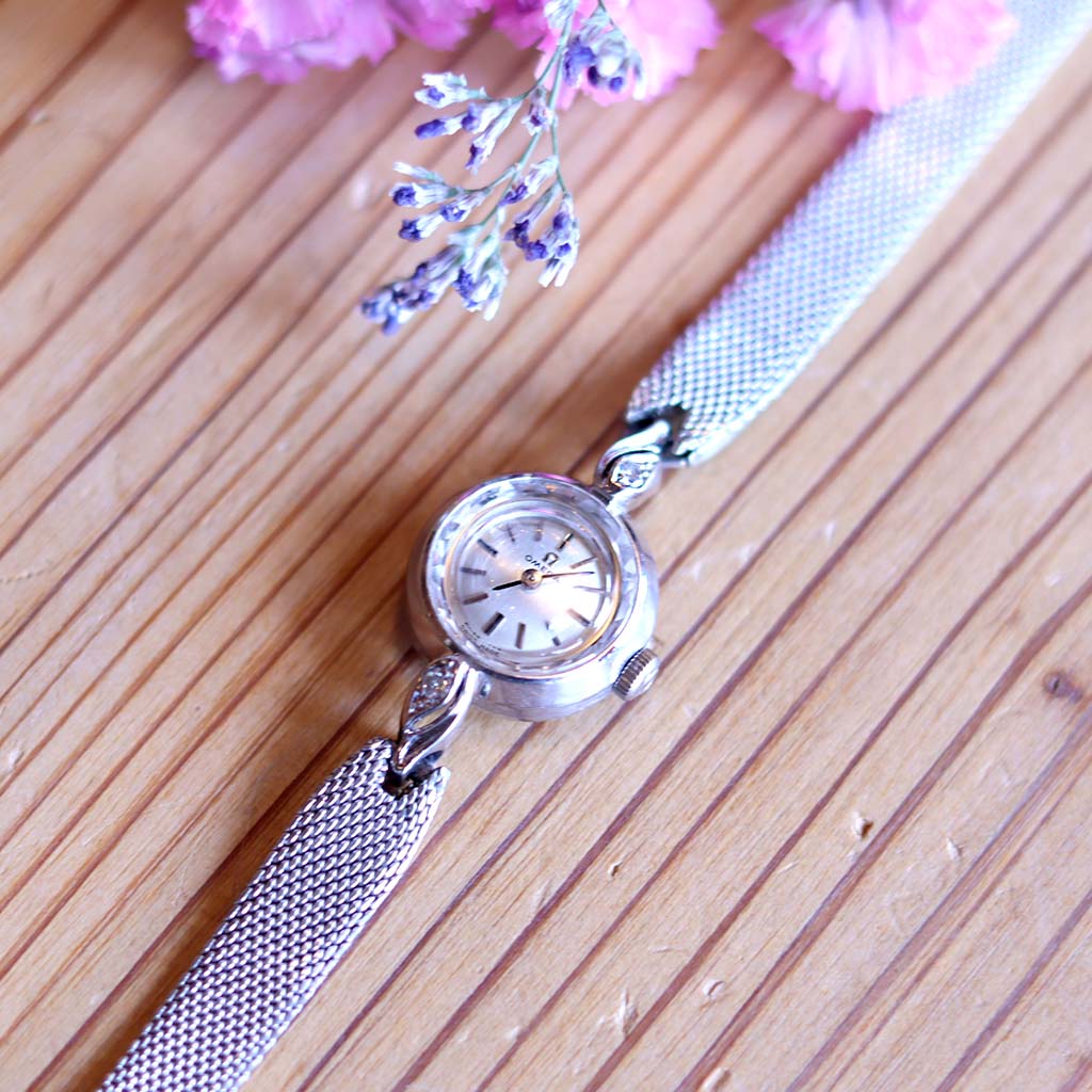 オメガ / OMEGA レディース時計【54】カットガラス 2Pダイヤ