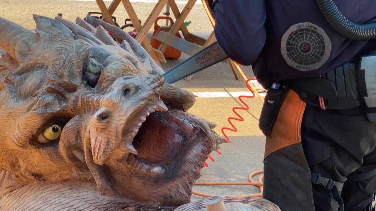 チェンソーアート・巨大龍彫刻2023 - YouTube