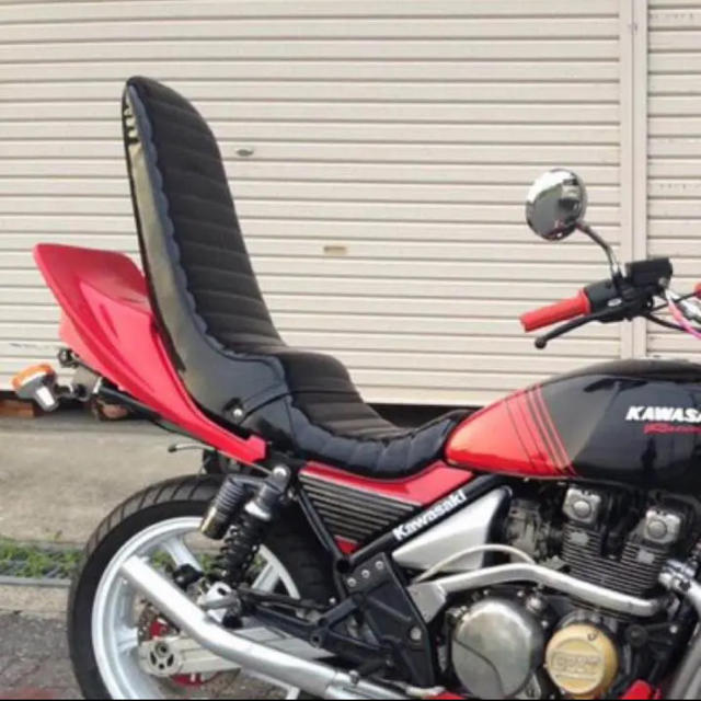 ゼファー400 3段シートの通販 by moko's kitchen｜ラクマ