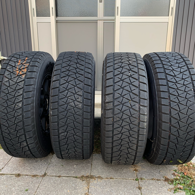 BRIDGESTONE - ほぼ新品 265 65 r17 スタッドレス ブリヂストン