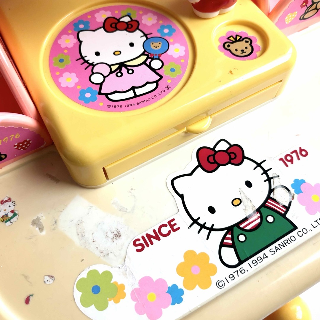 サンリオ - ハローキティのおしゃれいっぱいドレッサー 平成レトロ