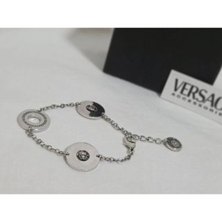 VERSACE（ブレスレット/バングル）のフリマアイテム一覧