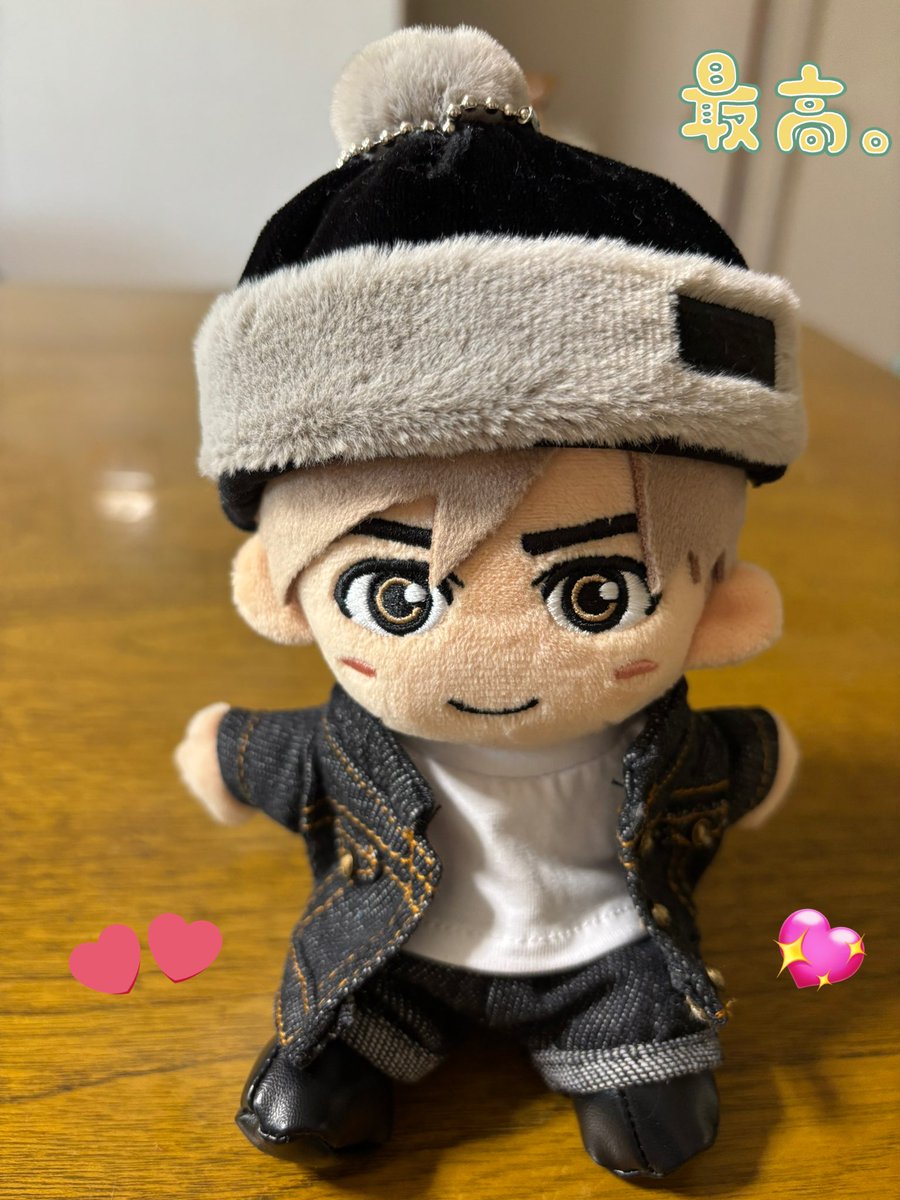 ぬいタクくんのお洋服が届きました ブラックデニムのセットアップと白T