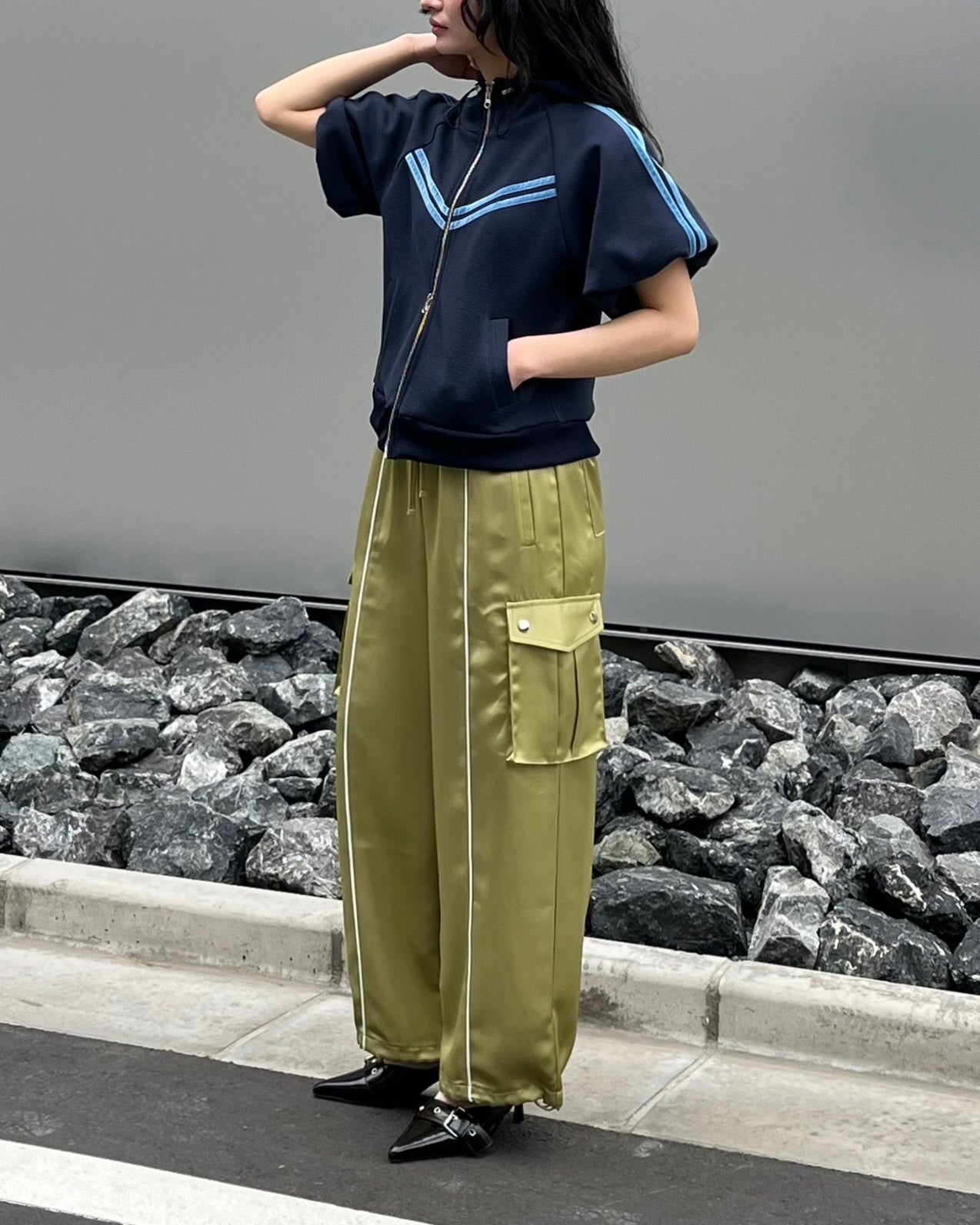 Satin cargo pants (green)