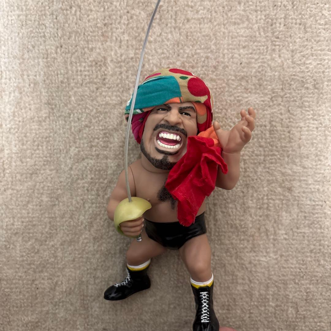 タイガージェットシン フィギュア 直筆サイン入り】タイガー・ジェット・シン(黒パンツ) – 闘道館