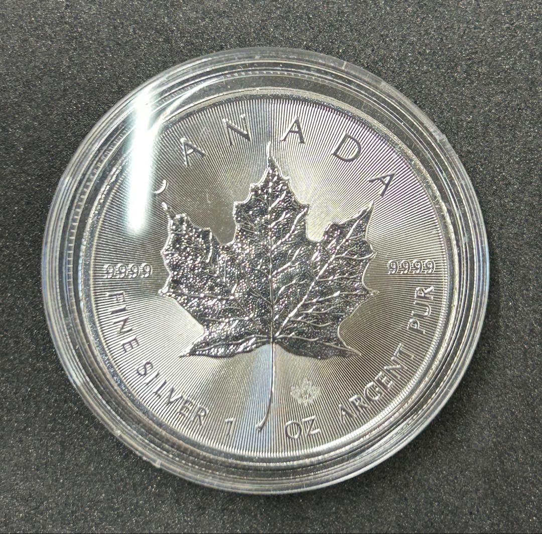 カナダ　メイプルリーフ純銀 1オンス 2021年　ケース付き メイプルリーフ銀貨 新品 1オンス クリアケース入り カナダ 2021年