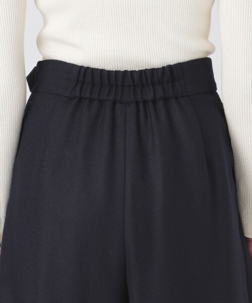 BLUE LABEL CRESTBRIDGE（ブルーレーベルクレストブリッジ）の